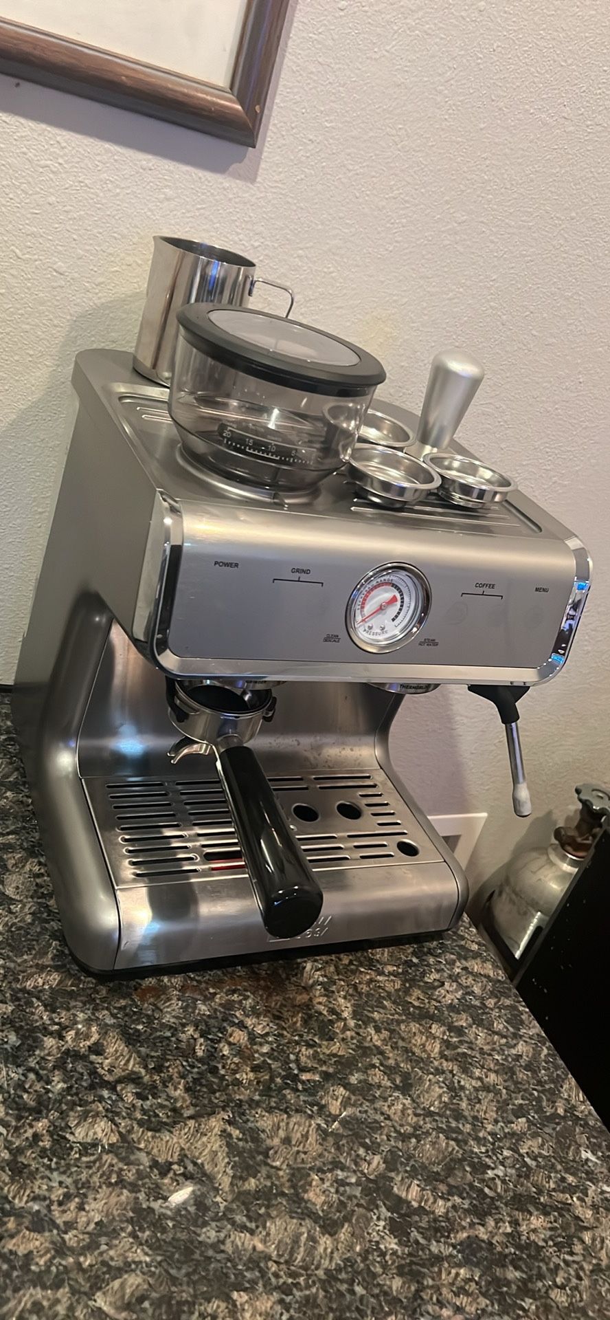 Ultima Cosa Espresso machine