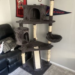 Cat Tower 