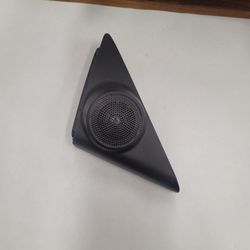 2013ACURA CORNER COVER TRIM & TWEETER