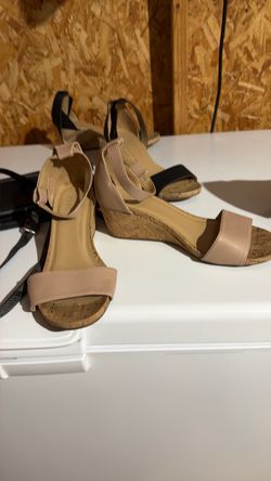 Ladies wedges size 10 wide