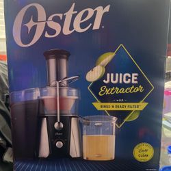 Oster Juice Extractor 