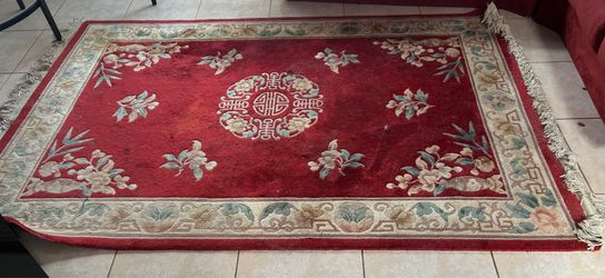 Oriental rug
