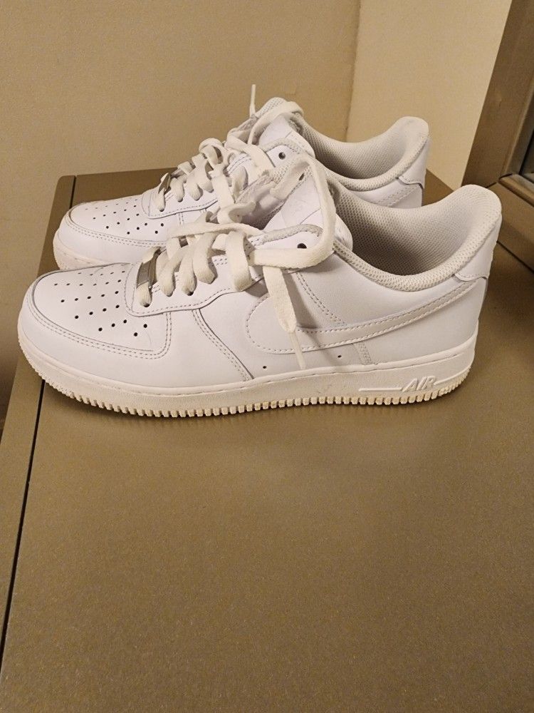 Nike Air Force 1