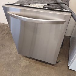 LG 24" Top Control Dishwasher (Stainless Steel)