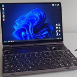 Mini Laptop Gamer GPD WIN Max2