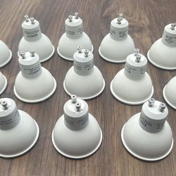 13 (thirteen) Led Lamps GU10/6.5w/3000k