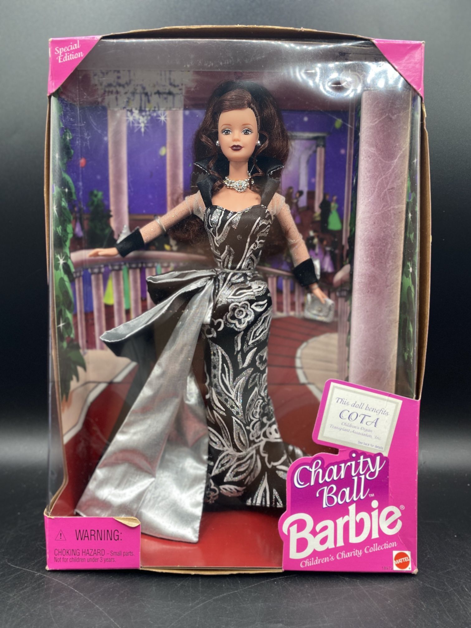 Barbie Doll Charity Ball 1997 Mattel #18979