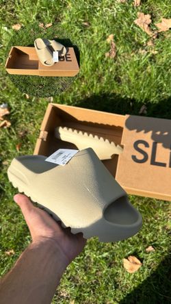 Yeezy Slide Bone