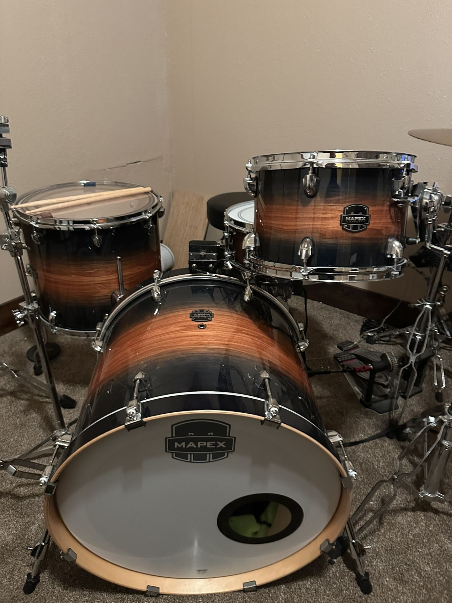 Mapex Armory Studio Ease Drum Kit With SKB Hardcases For All