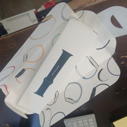 iwatch *BRAND NEW* STILL SEALED IN BOX