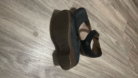Leather Dansko Shoes