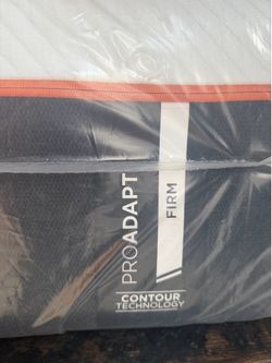 New Queen Size Tempurpedic Mattress