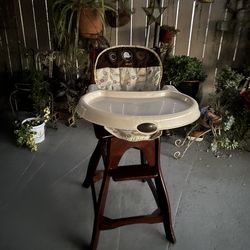 Carters wood bay Highchair