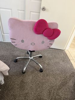 Hello Kitty Chair