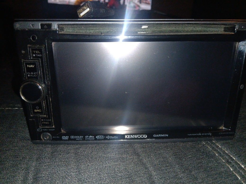 Kenwood  DNX6160 DVD Player USB/AUX Bluetooth,  Navigation