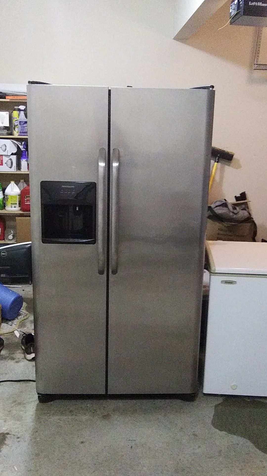 Frigidaire side by side refrigerator