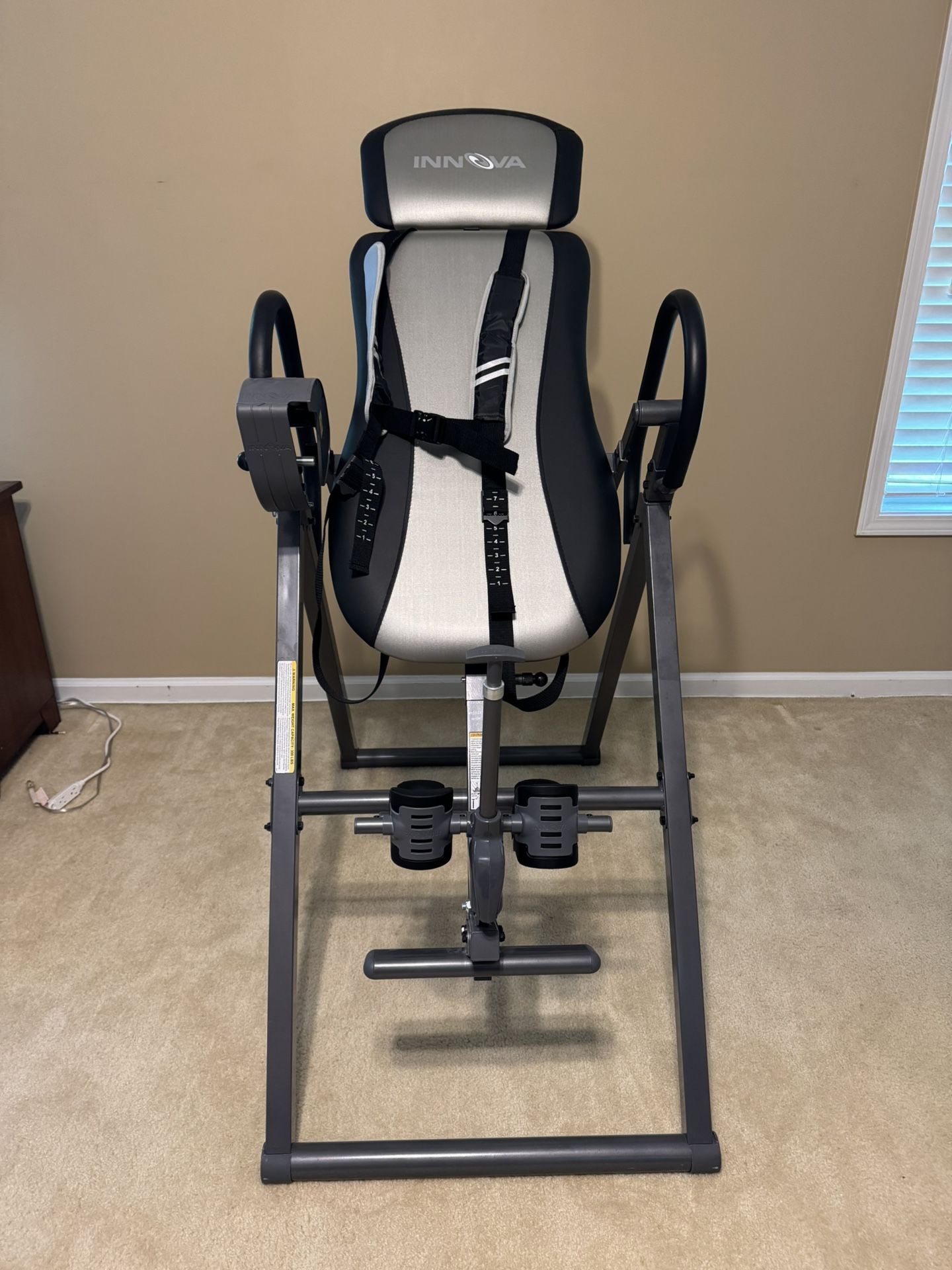 Innova Inversion Table