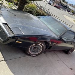 1983 Pontiac Firebird