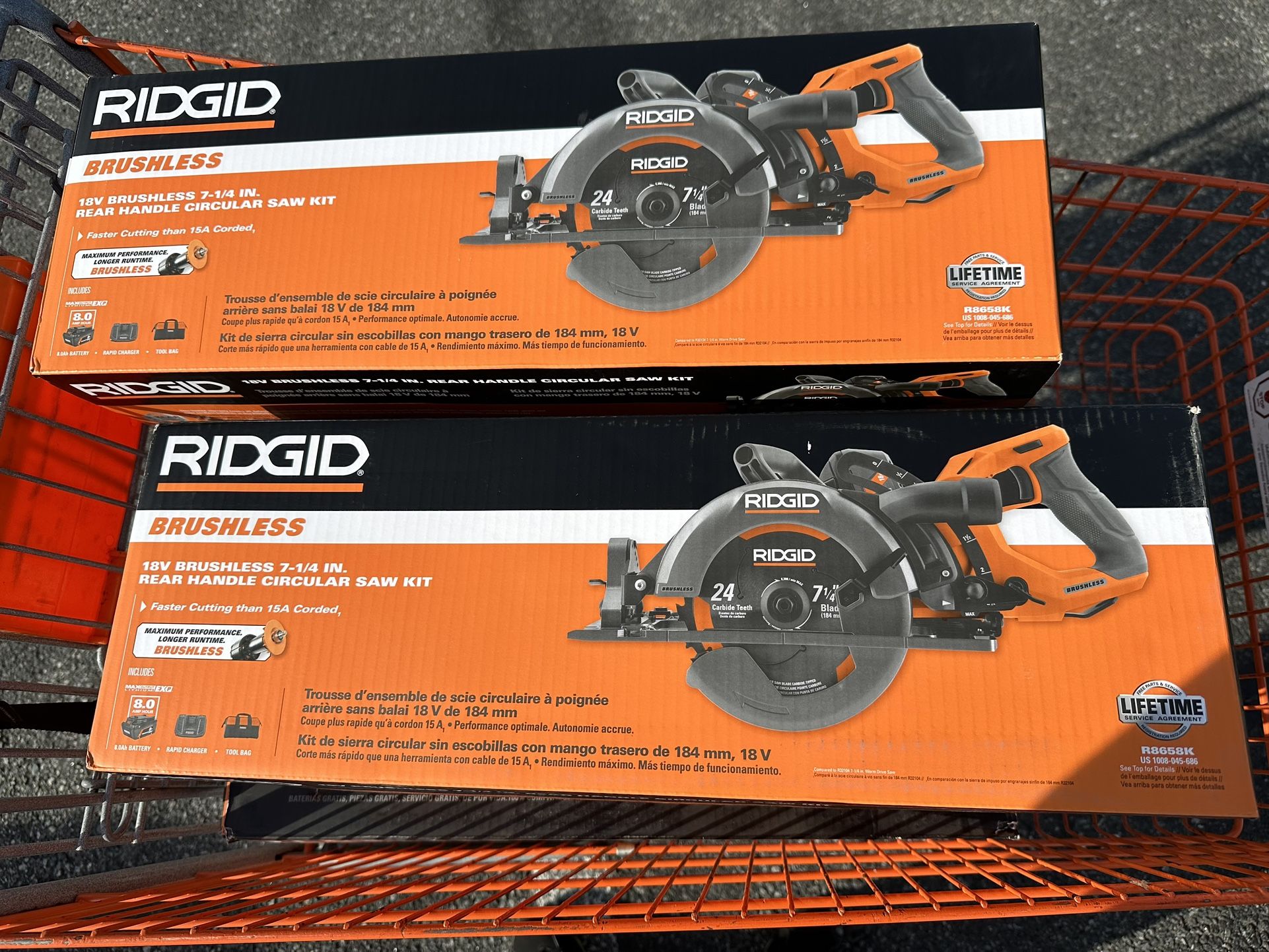 Ridged 18V Brushless Cordless 7-1/4 in. Rear Handle Circular Saw Kit with 8.0 Ah MAX Output Battery