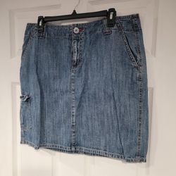 Liz Claiborne Axcess Women's Short Straight Denim Blue Jean Skirt Size 14