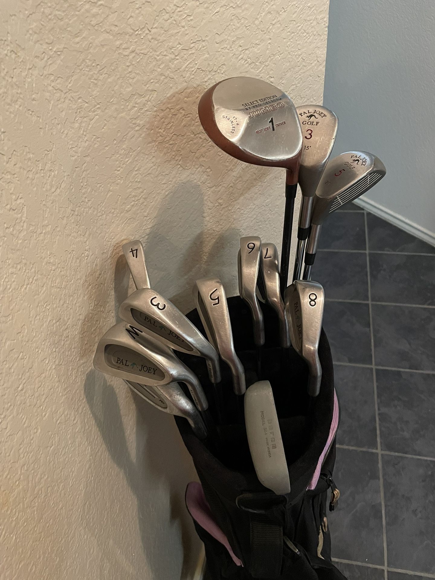 Women’s Ladies Pal Joey Golf Club Set w/Bag (RH)