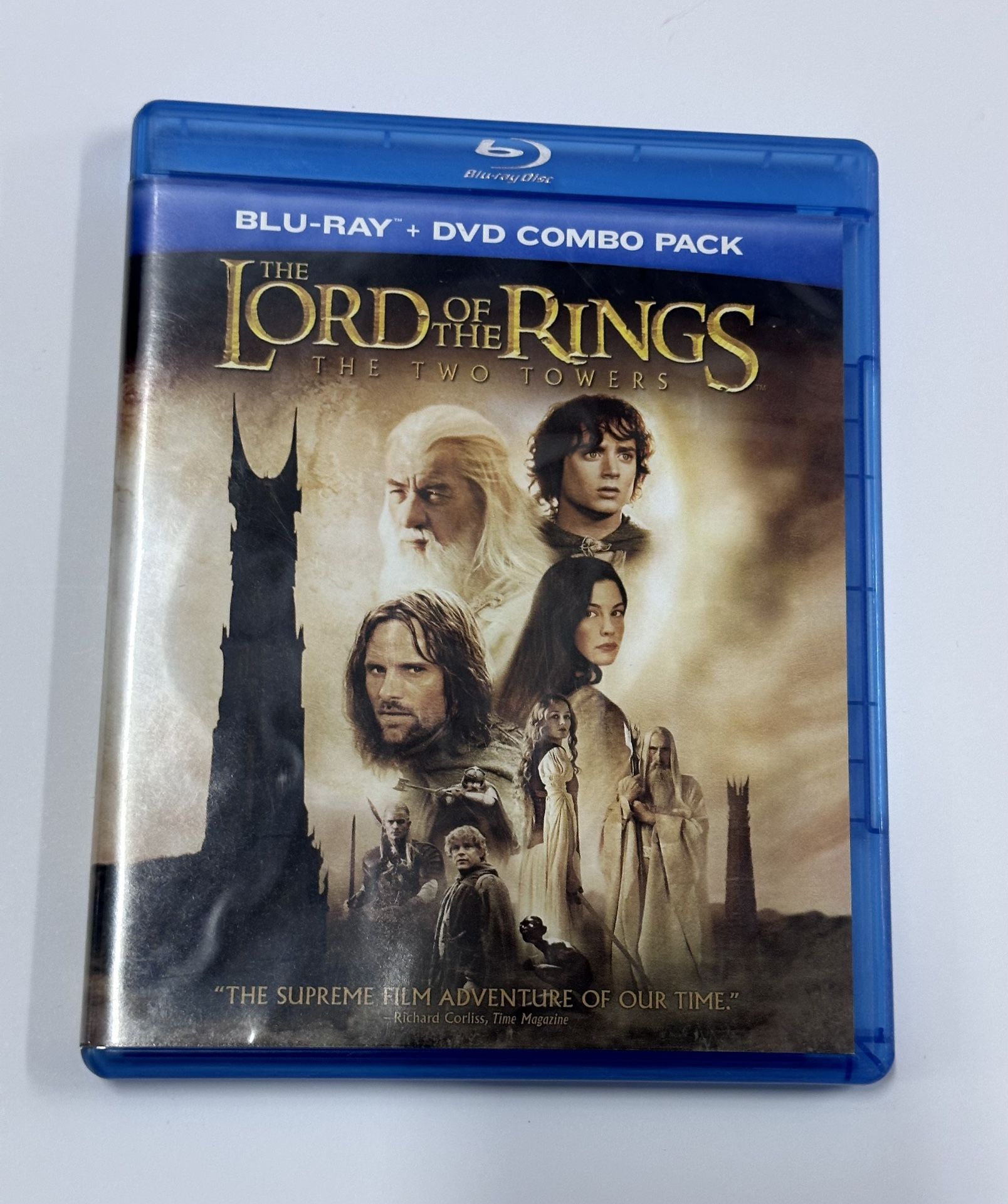 The Lord Of The Rings Two Towers BluRay Combo Pack Excellent Condition