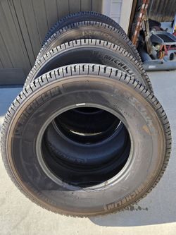 MICHELIN. LTX A/T LT 275/70R18