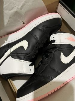 Jordan’s 1 Mid Black, White Arctic Punch
