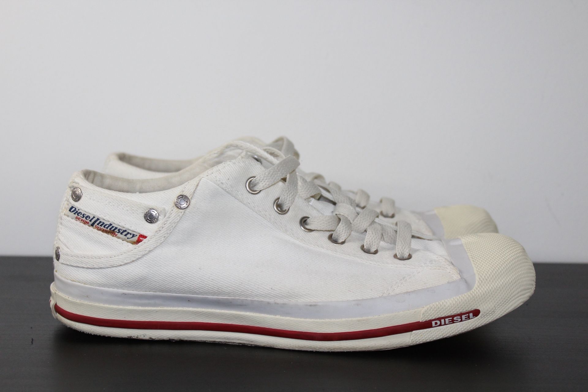 Diesel Exposure Low Canvas Sneakers RN93243 Women’s Sz 10 Men Sz 8.5