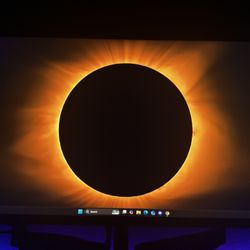 Samsung 27-in LED Computer Gaming Monitor with Borderless Design