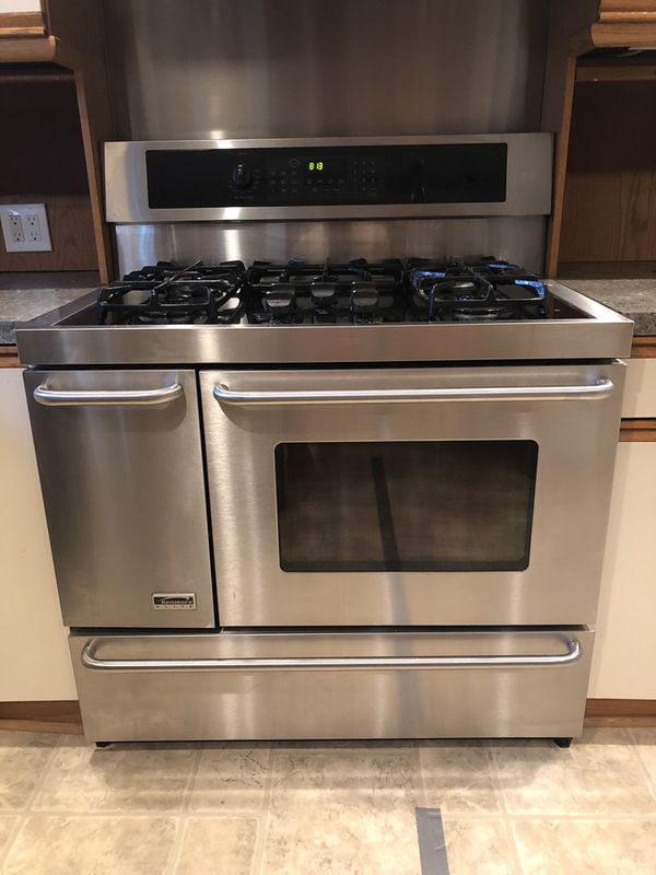Kenmore Elite 40” Double Oven Dual-Fuel Range, Price negotiable for