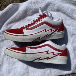 Old Skool Bolt 2-Tone Shoe🤍❤️⚡️