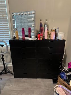 Black Cabinets