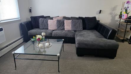 Sectional/ sofa