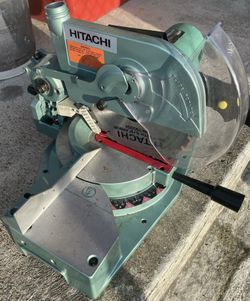Hitachi Saw