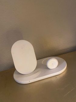 Apple MagSafe Duo Charger