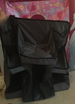 Crib hanging diaper organizer