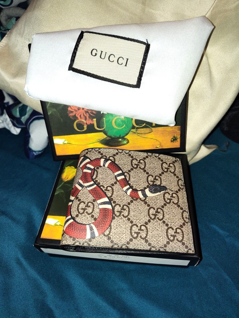 Gucci Wallet 