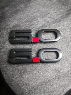 Matte Black 5.0 Fender Emblem Pair