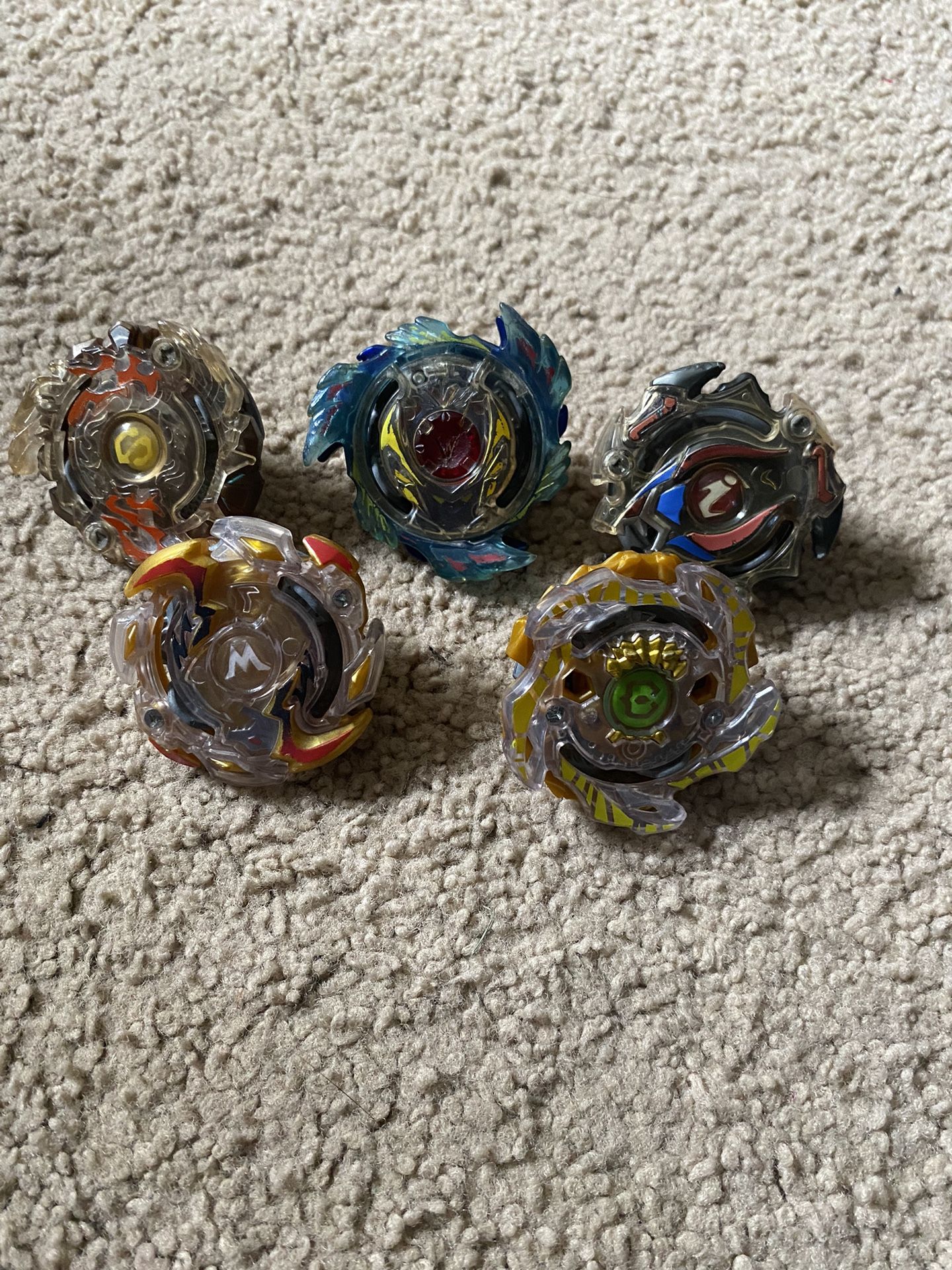 Assorted Beyblades 5 Pack