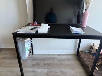 Dining table Move out sale need gone by today. Best offer takes it