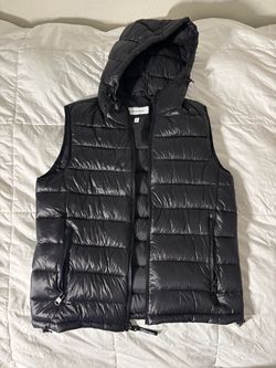 Calvin Klein Men’s Puffer Vest (Size M)