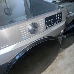 New Samsung electric Dryer 