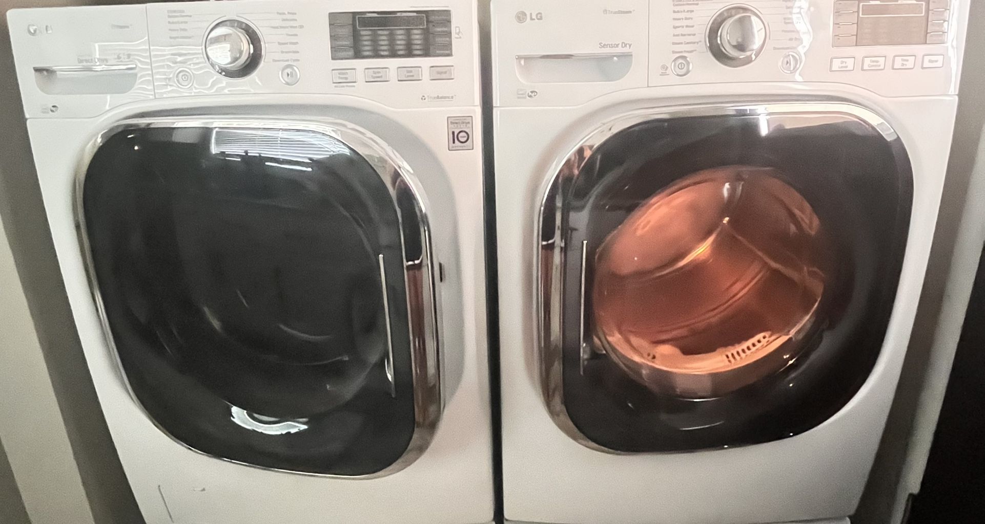 Washer & Dryer Set