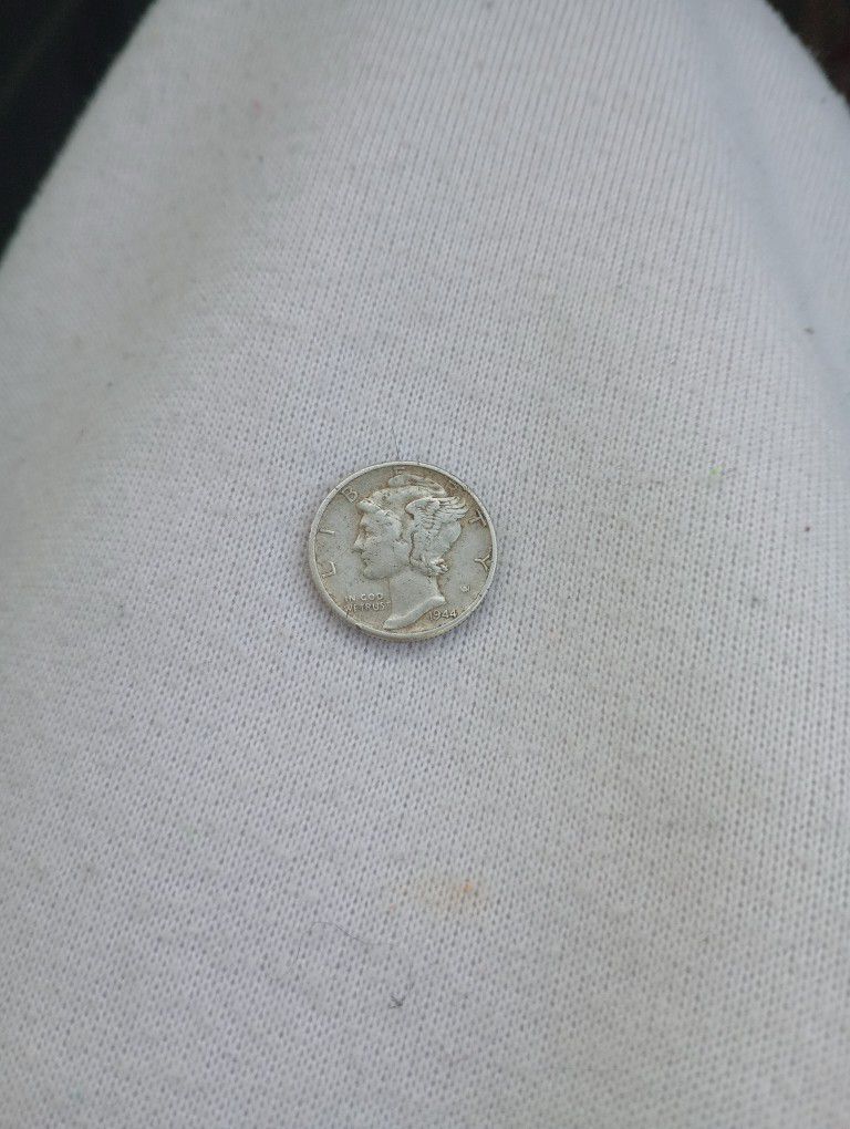 1944 Pure Silver Dime No Mint Mark Very Rare