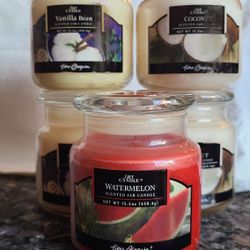 Scented Medium Jar Candles. $5 each or all 5 for $20. 65-90 hour burntime! Wonderful scents, long-lasting burn time, 23 oz size.
