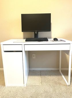 Desk - Office/Computer/Study (read Description)