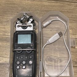 Zoom H5 Field Recoreder
