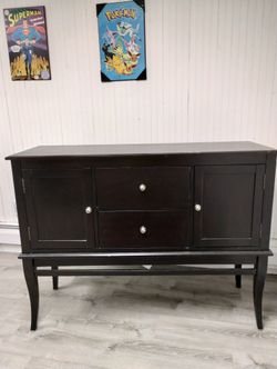 Black Cabinet 