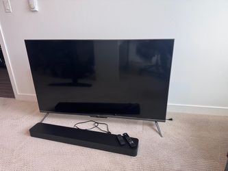 55” Omni QLED 4K Smart TV with Sound Bar 2025
